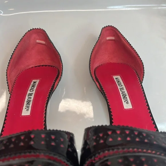 MANOLO BLAHNIK VINTAGE PATENT HEEL - Picture 6 of 13